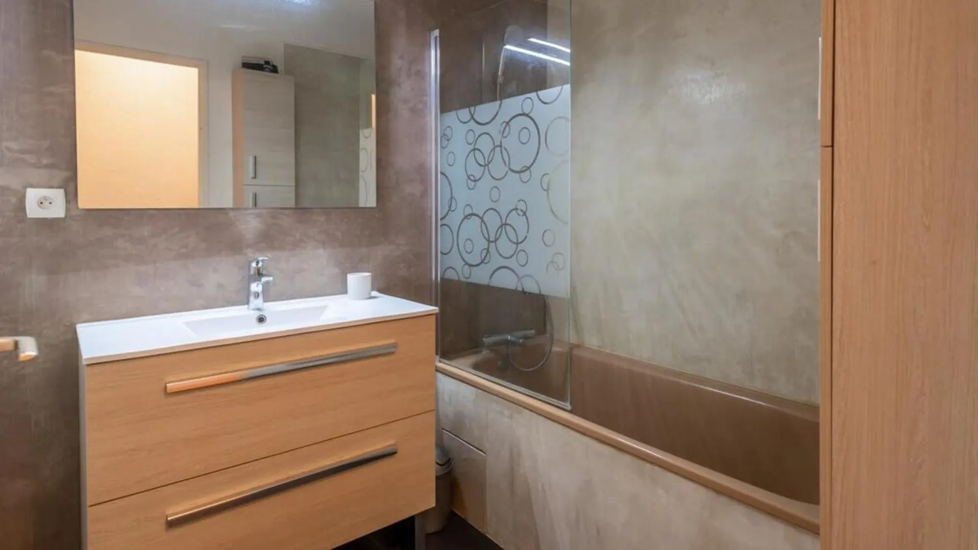Apartament Entre Lac Furnished Flat Aix-les-Bains 0*,