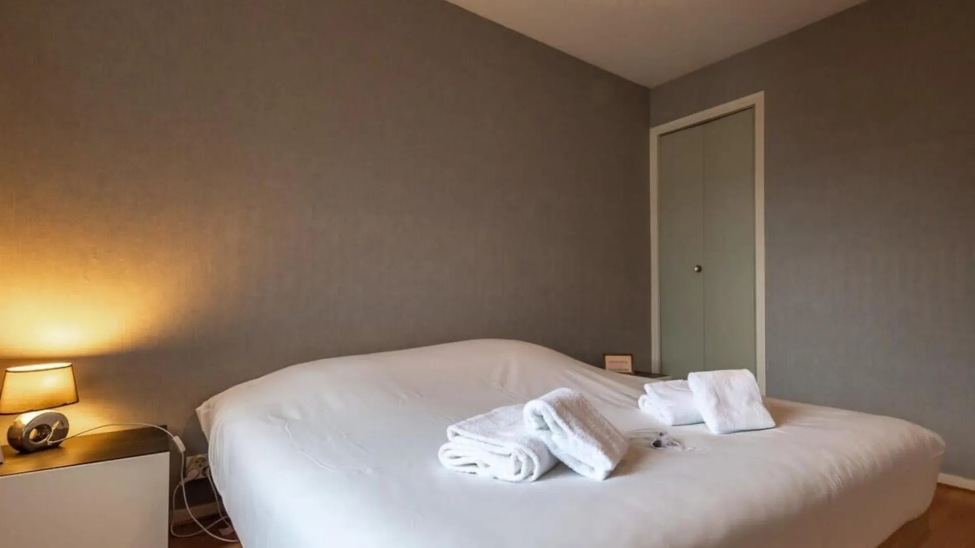 Entre Lac Furnished Flat Apartment Aix-les-Bains France