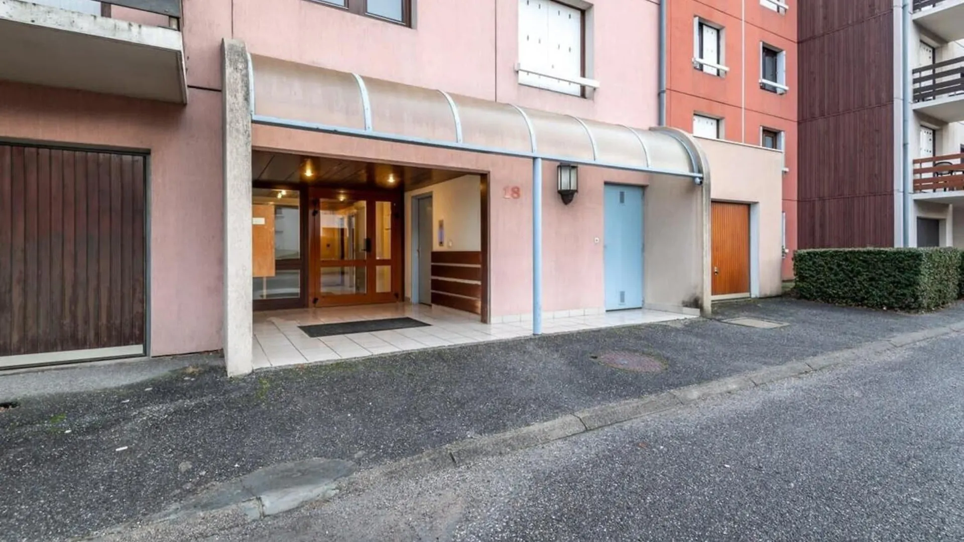 Entre Lac Furnished Flat Apartment Aix-les-Bains France